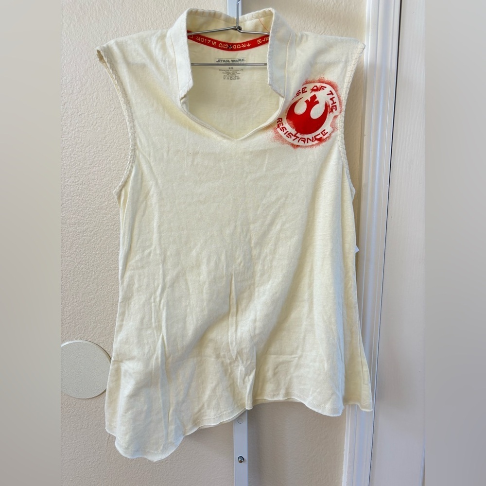 NWT - Star Wars Galaxy’s Edge Rise of the Resistance Top - Size XS
